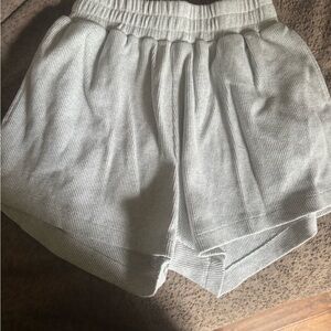 Daily Drills Thermal Resort Shorts- Light Grey